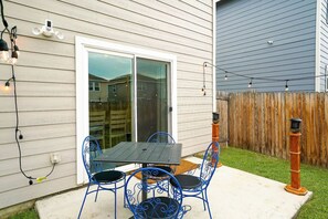 House (4 Bedrooms) | Interior - Rare Find Sleeps 13 Family Fun (San Antonio)