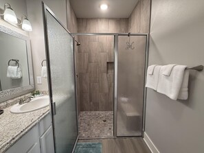 Bathroom - Free Bird @ The Oasis | Relaxed Coastal Cottage Retreat (Rockport)