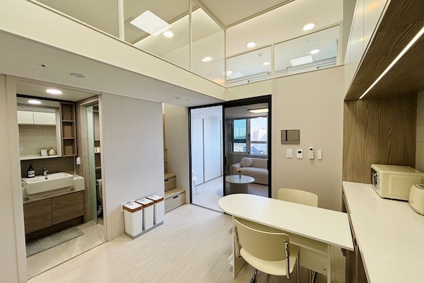 ๋ํ๋ ์ค, ์ฐ ์ ๋ง | ๋ค์ด๋