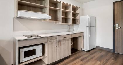 Woodspring Suites Baton Rouge Airport