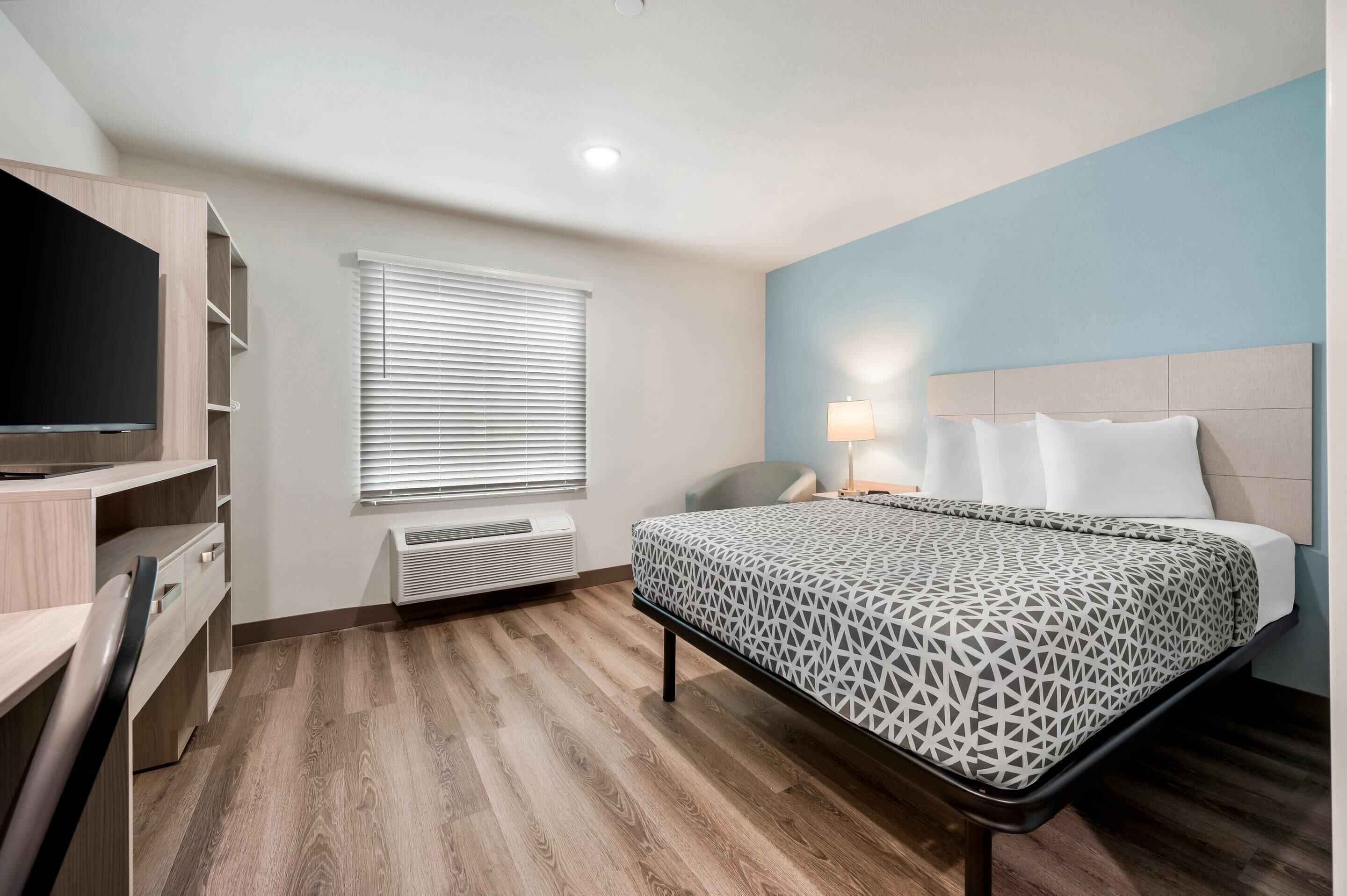 Suite, 1 queensize-seng, ikke-røyk | Wi-fi (inkludert)