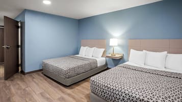 Suite, 2 Queen Beds, Accessible, Non Smoking