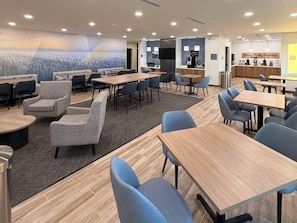 매일 풀 브렉퍼스트 무료 아침 식사 포함