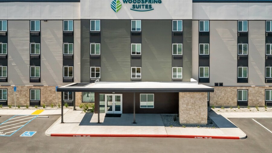 Woodspring Suites Manteca - Stockton South