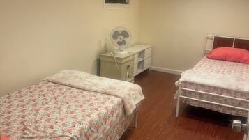 免费 WiFi、床单