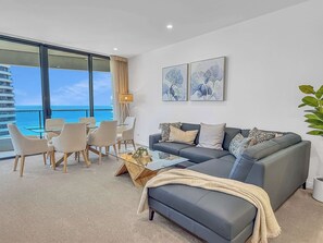Smart TV, stereo - Luxury High-Rise Living | Oracle Tower 2 Level 30 (Broadbeach)