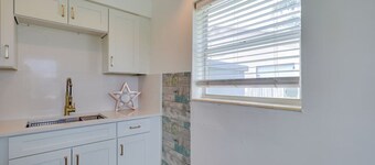 2130 Mckinley st Hollywood FL 33020