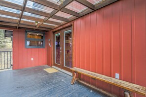 Interior - 256 Sioux Trail (Woodland Park)