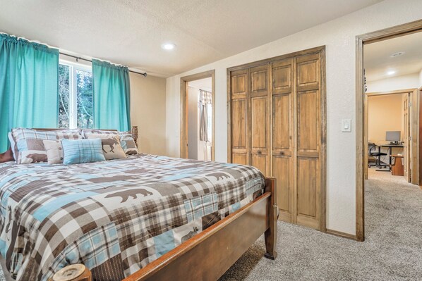 Interior - 256 Sioux Trail (Woodland Park)