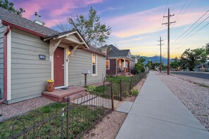 Interior - 15 E Las Animas St (Colorado Springs)