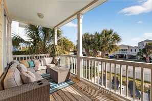 Property grounds - Nemos Reef | Coastal Retreat Near Surfside Pier (Surfside Beach)
