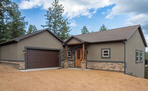 Interior - 36 Huntsman (Florissant)