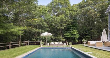 Fairway Villa by Rove Travel Family Home With Heated Pool