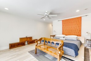 Interior - Pathside Cove by Rove Travel - 4BR Villa With Outdoor Spaces (Wainscott)