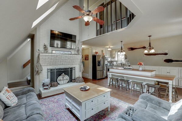 Chalet (3 Bedrooms) | Interior