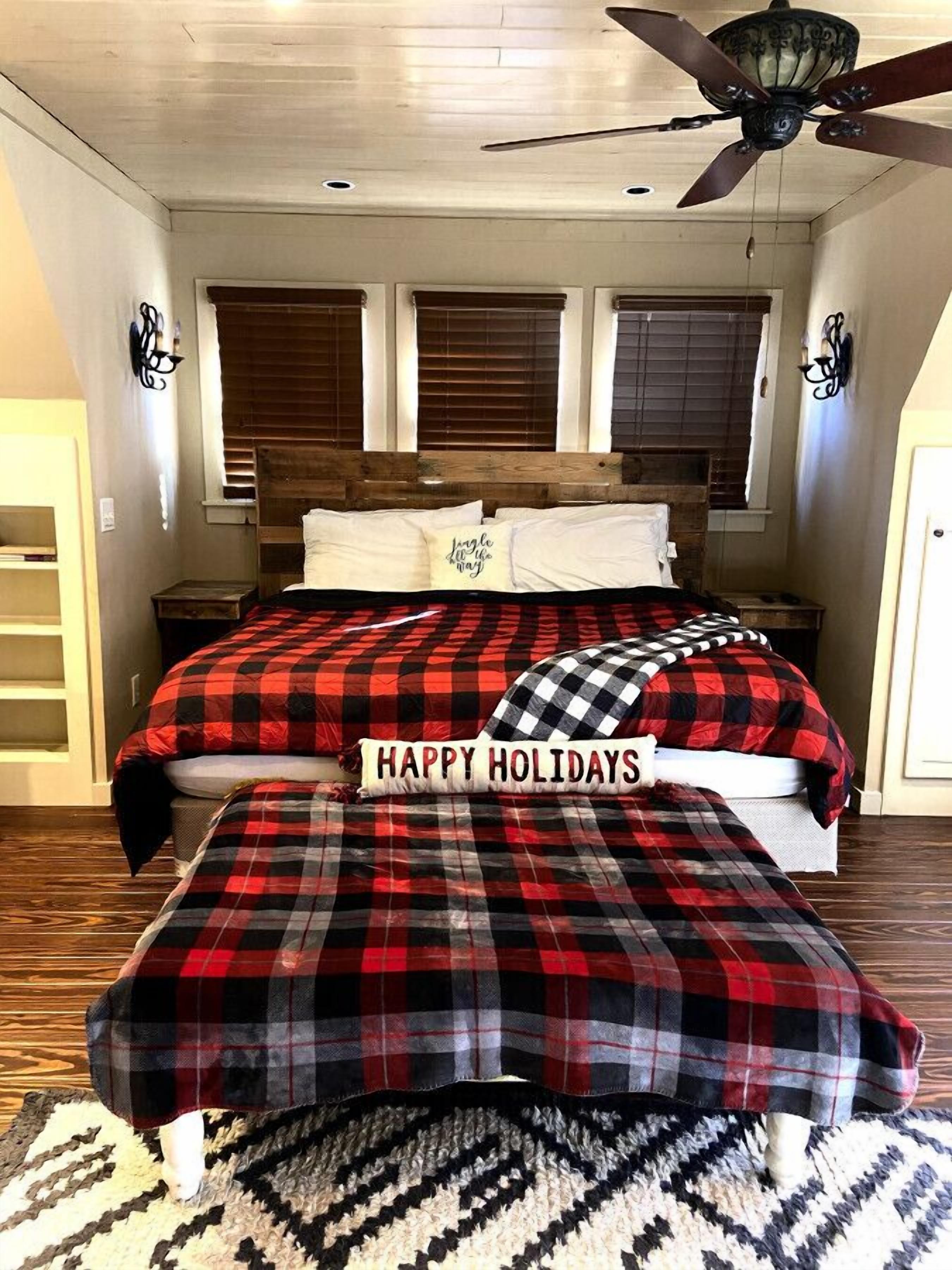 Chalet (3 Bedrooms) | Interior