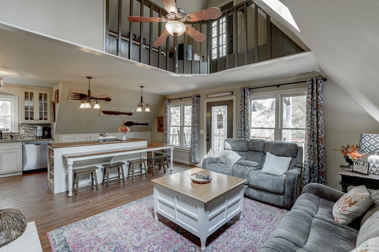 Chalet (3 Bedrooms) | Interior