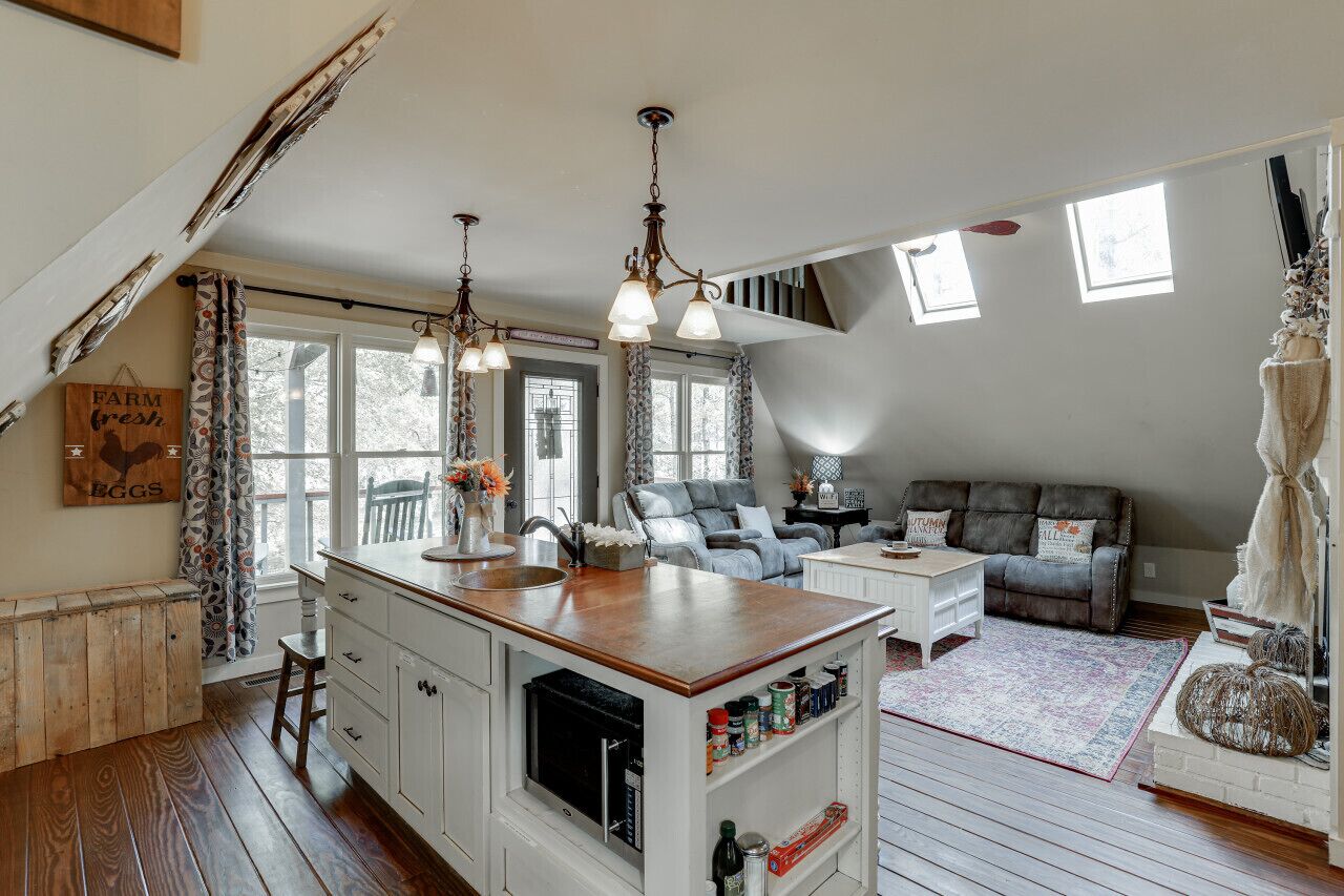 Chalet (3 Bedrooms) | Interior