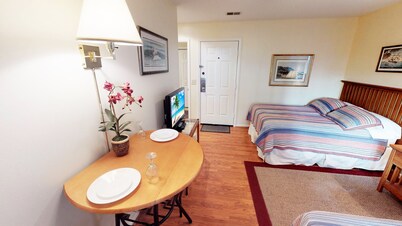 River Creek 1 Unit 401