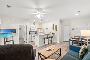 Interior - Royal Poste Unit 3203 (Sunset Beach)