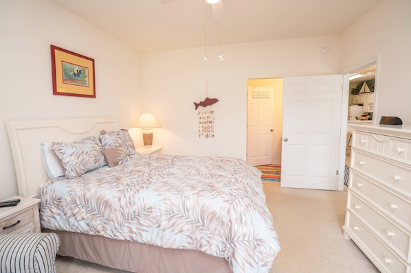 Interior - Sandpiper 2A (Sunset Beach)