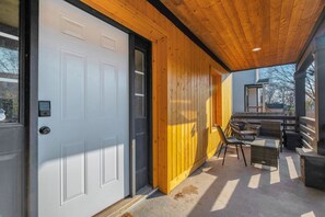 Interior - Stylish Nashville Getaway With Free Parking (Nashville)