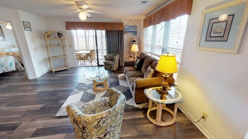 River Creek 1 Unit 304