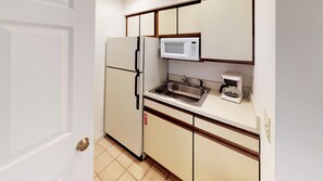Interior - River Creek 1 Unit 106 (Sunset Beach)