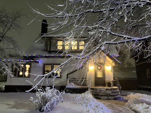 Sax Zim Bog Lodge Hibbing Downtown Home - Located Downtown Hibbing,