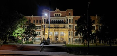 Sax Zim Bog Lodge Hibbing Downtown Home - Located Downtown Hibbing,