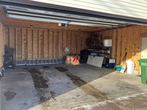 House (3 Bedrooms) | Interior - Sax Zim Bog Lodge Hibbing Downtown Home - Located Downtown Hibbing, (Galveston)