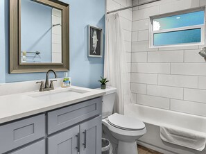 Interior - Blue Haven B (Sarasota)