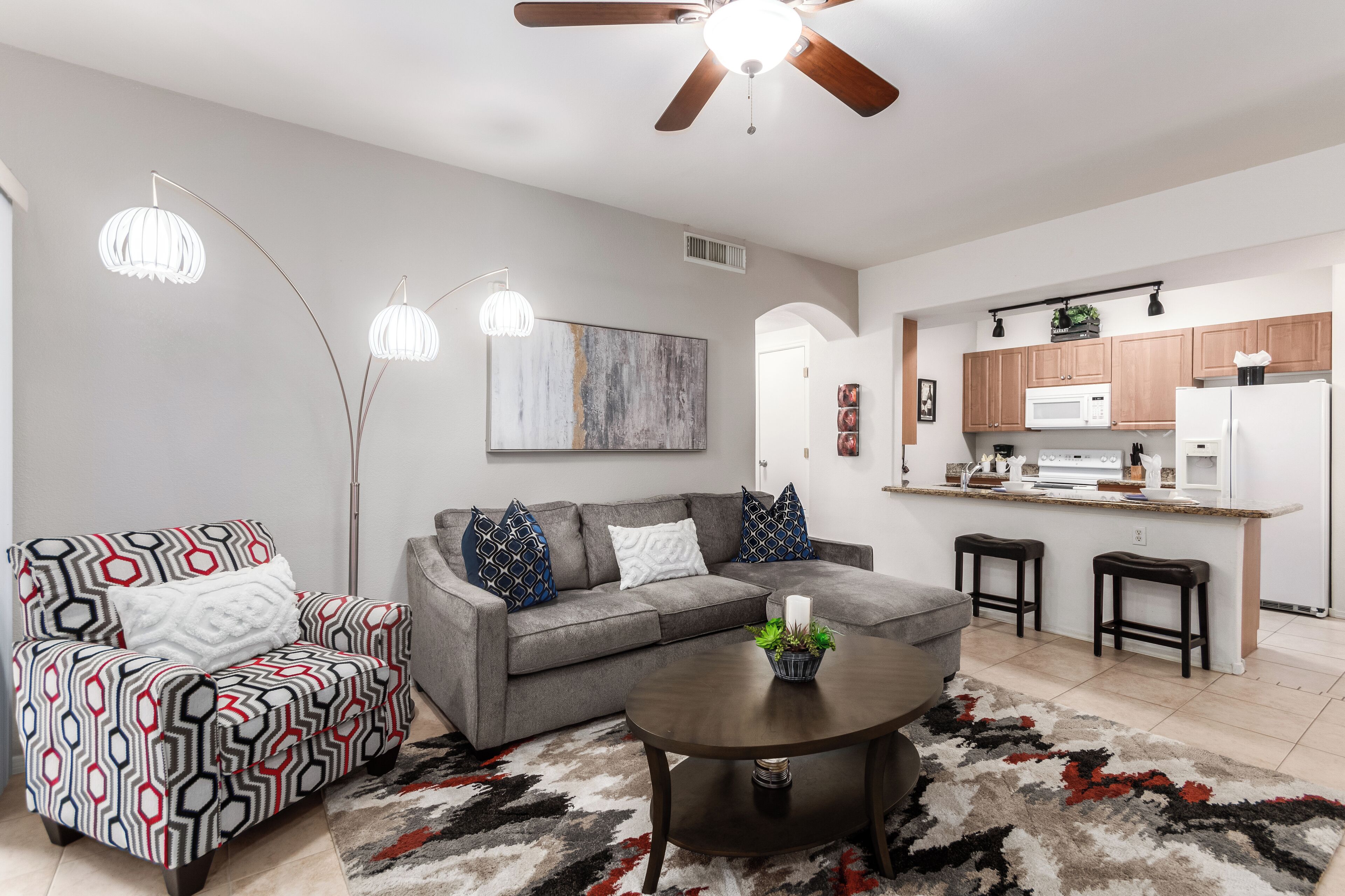 المنشأة من الداخل