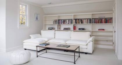 Oceanstone by Rove Villa w Pool & Beach Access