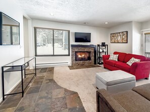 Interior - Hidden Creek Pond View Perfection Canyons Parkcity (Park City)