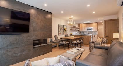 Le Petite Alps l 2BR Condo With Private Patio