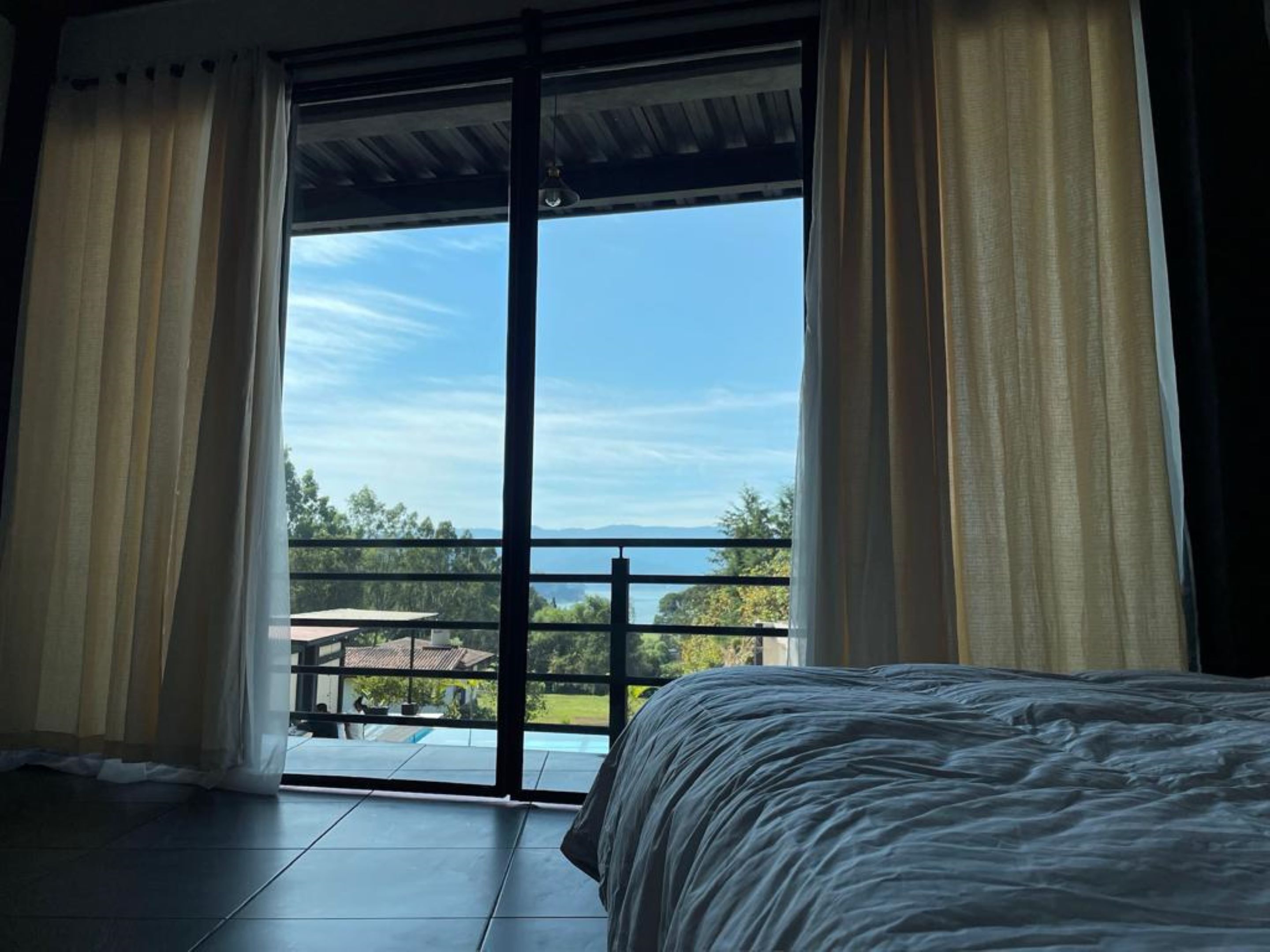 Casa, 5 habitaciones, vista a la laguna | Wifi gratis 