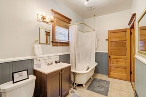 Interior - Historic Downtown Meets Modern Comfort (Colorado Springs)