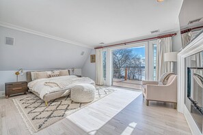 Interior - Kellis Cove by Rove Travel Home w Outdoor Spaces (Water Mill)