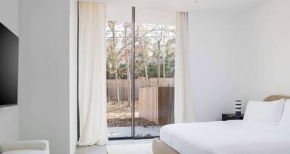 Brightwater by Rove Sauna, Pool & Outdoor Spaces