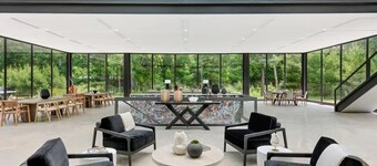 Glass House by Rove Travel Heated Pool & Hot Tub