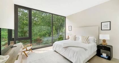 Glass House by Rove Travel Heated Pool & Hot Tub