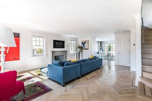 Interior - Breakwater by Rove Travel 3BR Secluded Retreat (Sag Harbor)