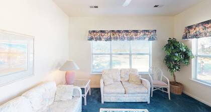 River Creek 2 Unit 1006