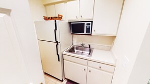 Interior - River Creek 1 Unit 104 (Sunset Beach)