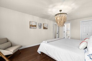 Interior - Marbella Lane - Seas the Bay Sanctuary (Oak Harbor)
