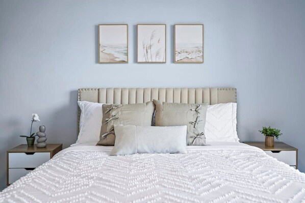 Interior - Stylish Townhome w Hot Tub 5 Min Walk to Beach (Cape Canaveral)