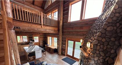 Mosier Cabin Hot Tub Mt Adams View