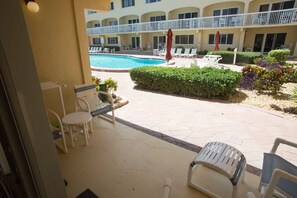 Interior - Win-san C101 (New Smyrna Beach)