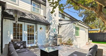 Upscale 6BR Home With Pool, Hot Tub & Game Room